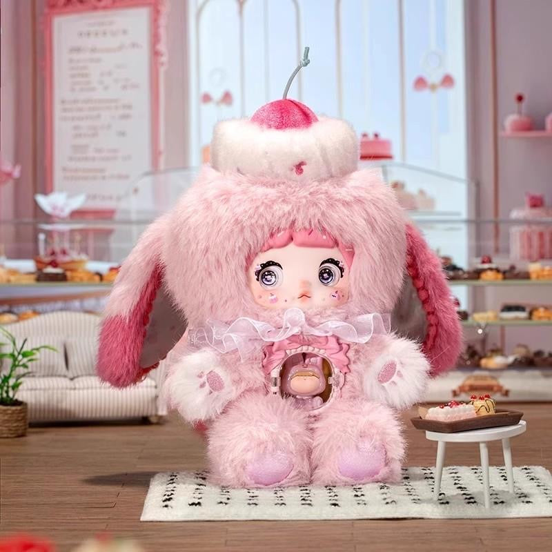 Nommi - A bite of sweetheart Plush doll